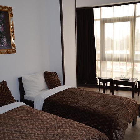 Hotel Taverna Pecicana Zewnętrze zdjęcie